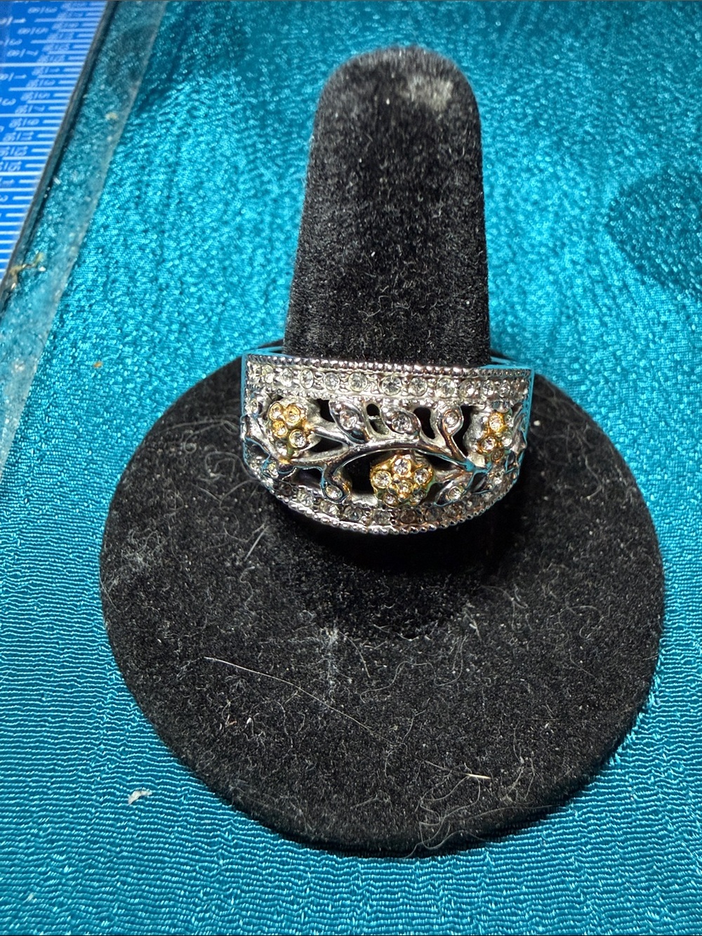 Two-Tone Floral Crystal Band Ring - Silver and Gold Accent
